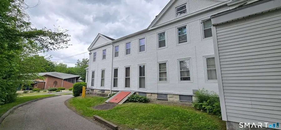 7 Broad Street, Norwich, CT 06360 - #3