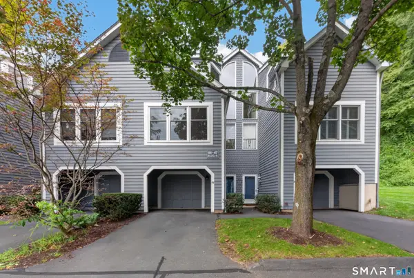 46 Fawn Ridge Lane #46, Wilton, CT 06897