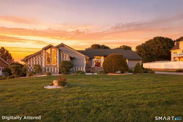 20 Knob Hill Lane, Bristol, CT 06010