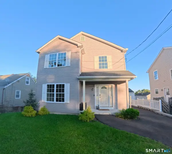 156 Dayton Road, Bridgeport, CT 06606