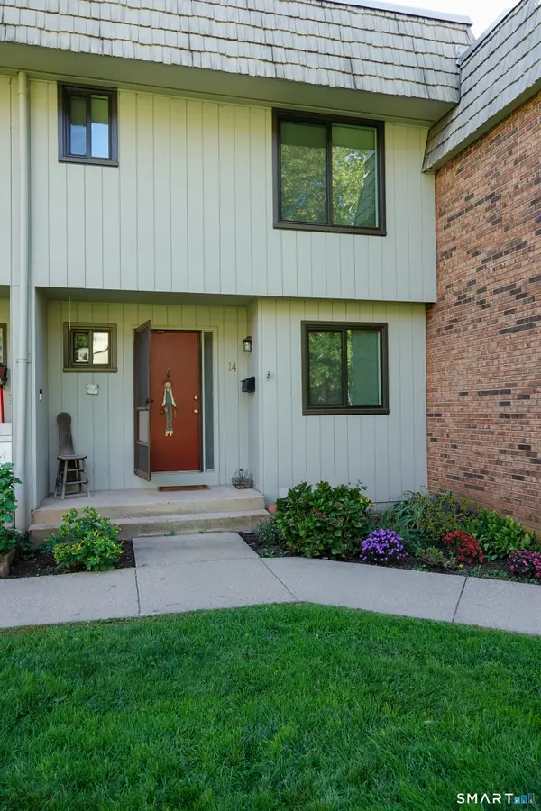 14 Cheryl Court #51B, Cromwell, CT 06416