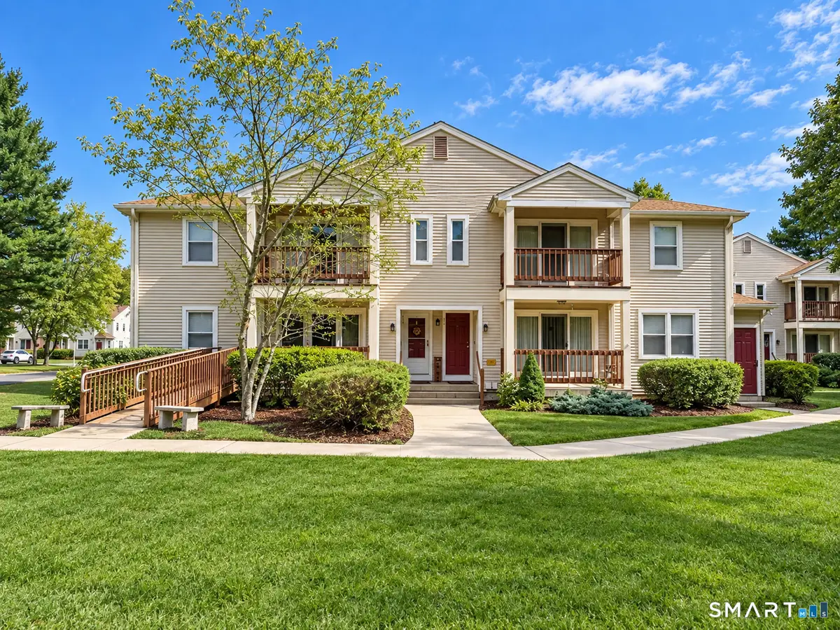 304 Ashmead Commons #304, Enfield, CT 06082 - #1