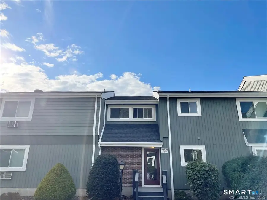 31 Ameridge Drive #31, Bridgeport, CT 06606 - #3