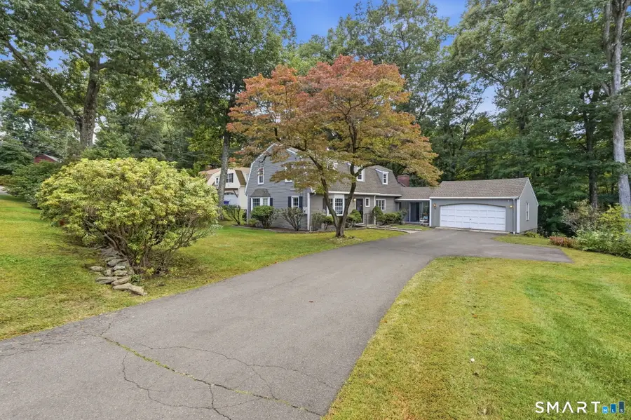 53 Woodridge Circle, West Hartford, CT 06107 - #2