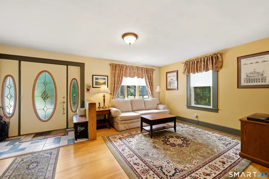 40 Stonehouse Road, Trumbull, CT 06611 - #2