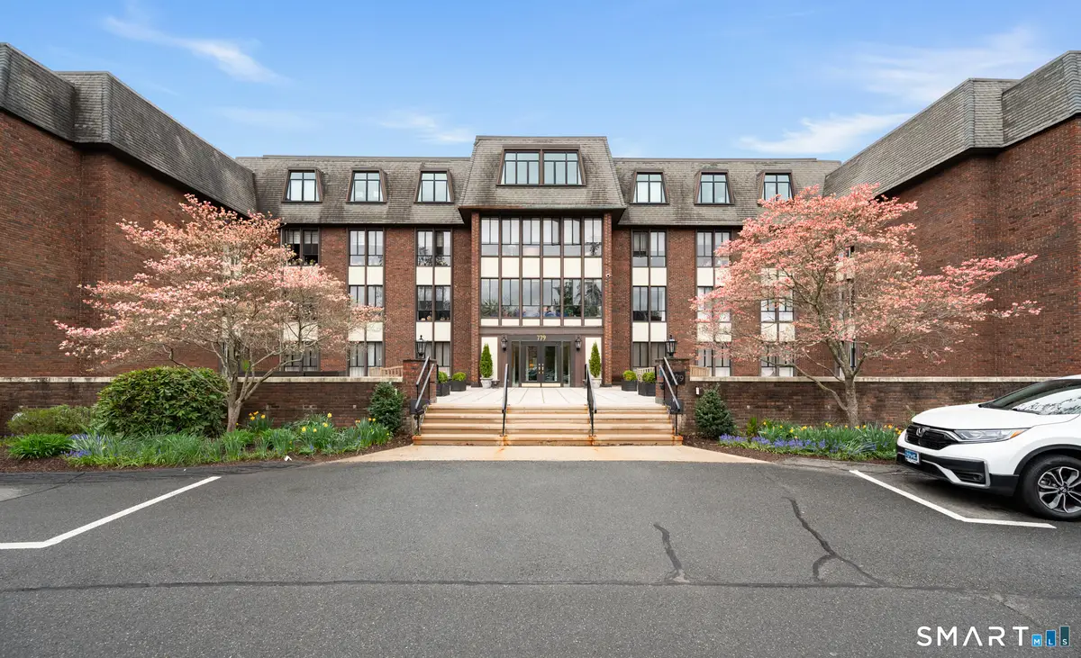 779 Prospect Avenue #4, West Hartford, CT 06105 - #1