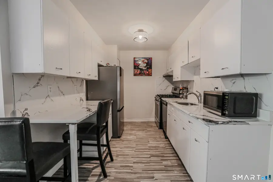 30 Woodland Street #5F, Hartford, CT 06105 - #3