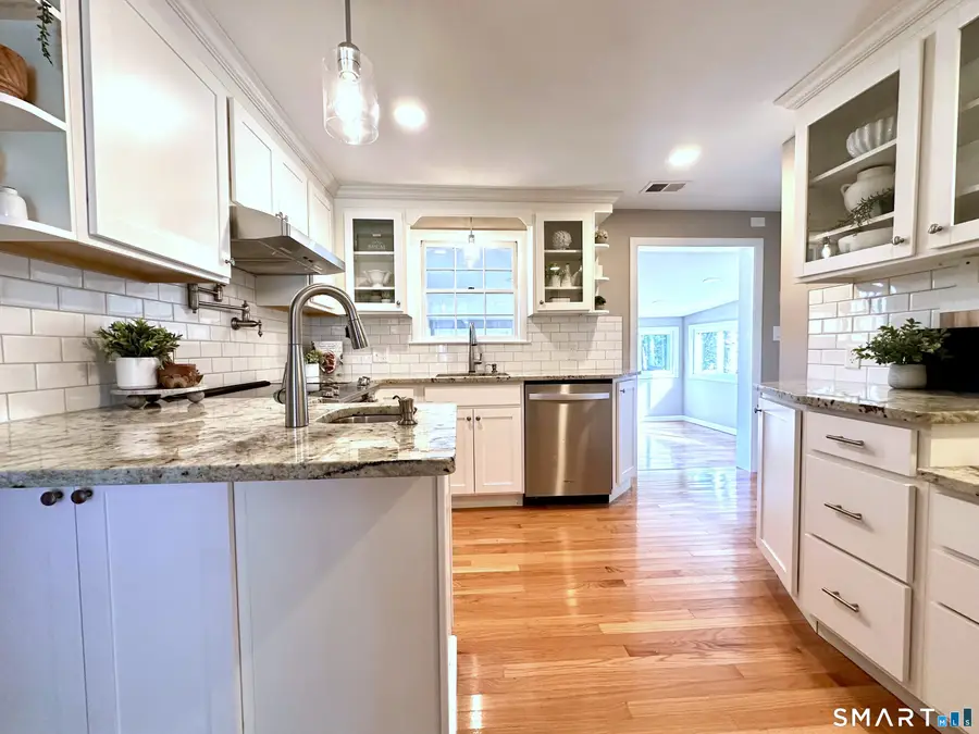 305 Prospect Street, Wethersfield, CT 06109 - #3