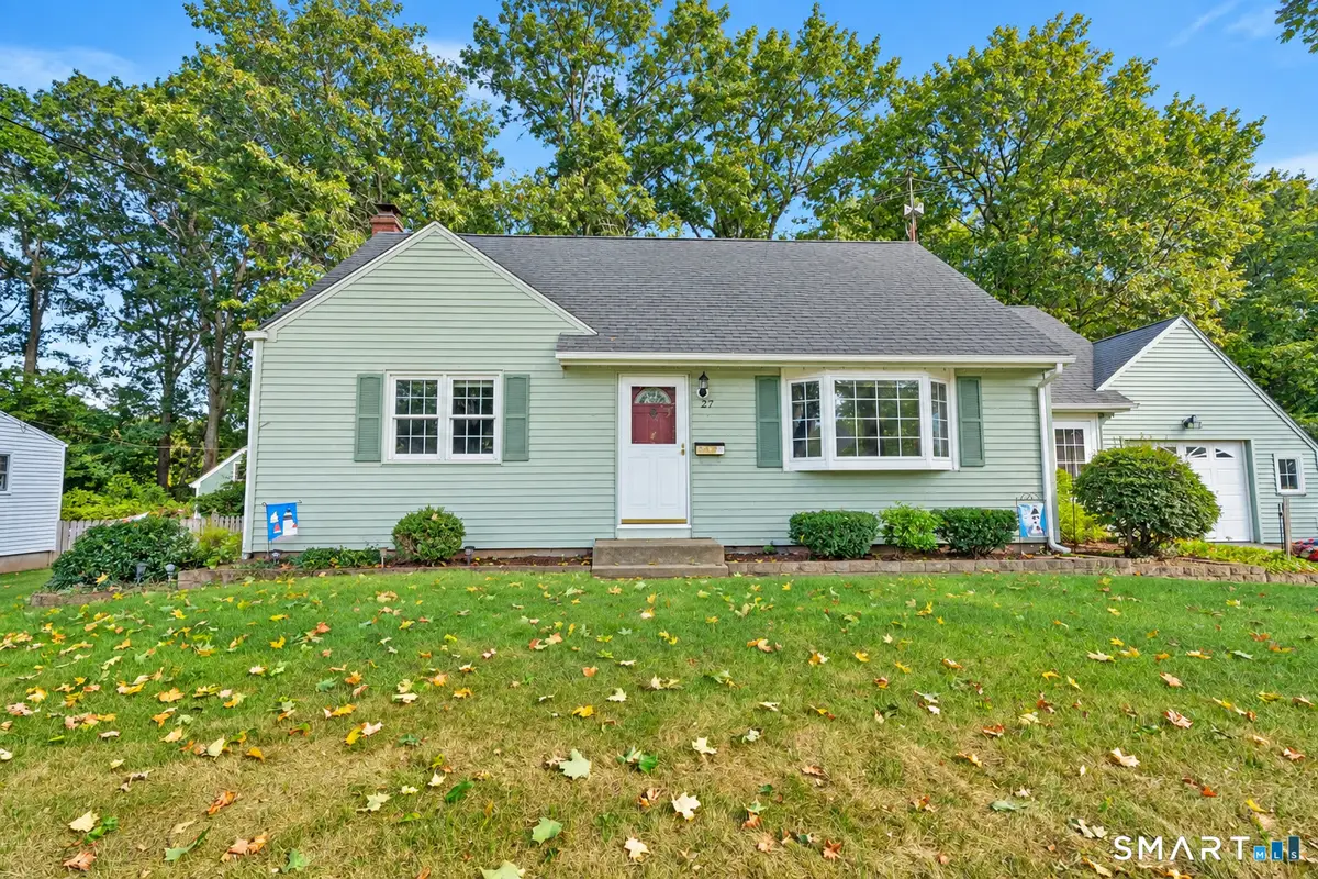 27 Queen Street, Enfield, CT 06082 - #1