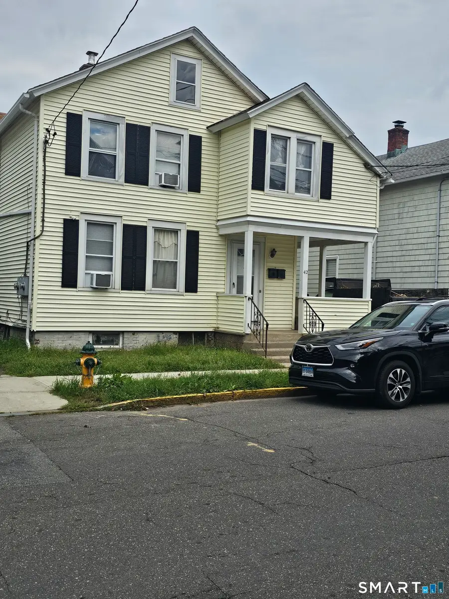 42 Grand Street, Middletown, CT 06457 - #2