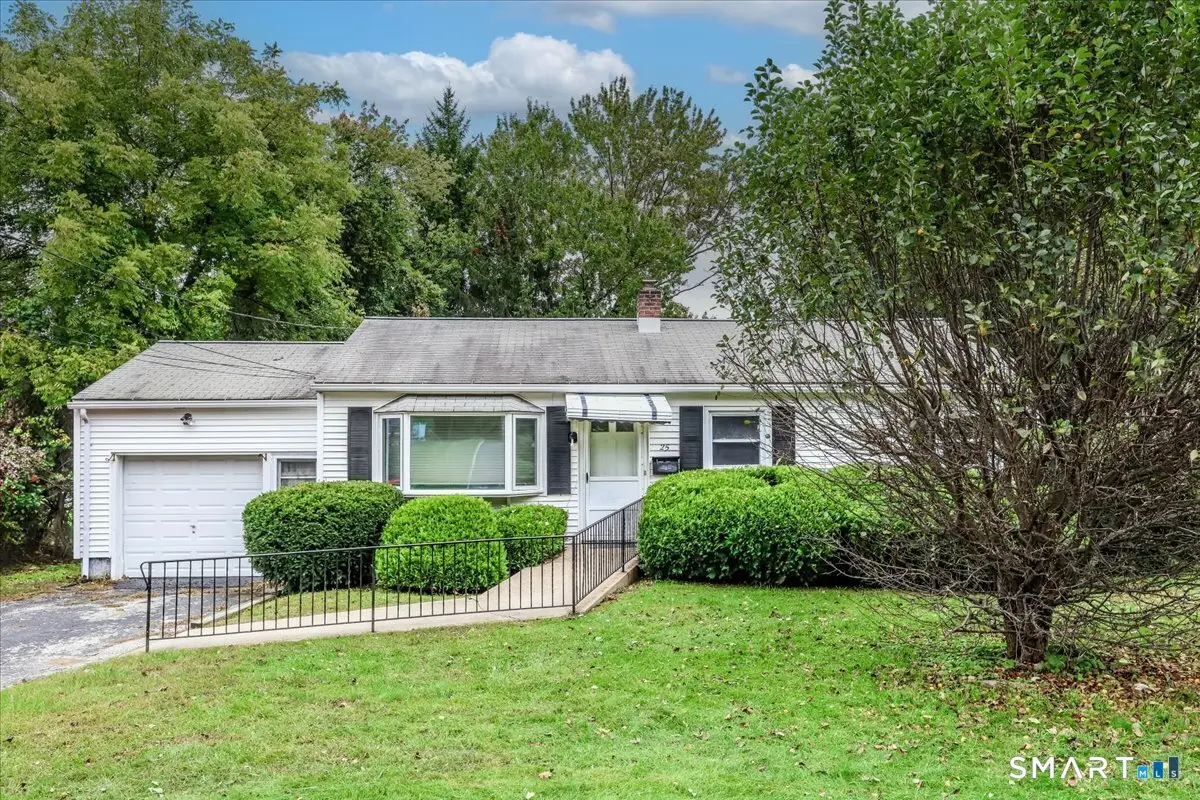 25 Meadowbrook Road, Danbury, CT 06811 - #1