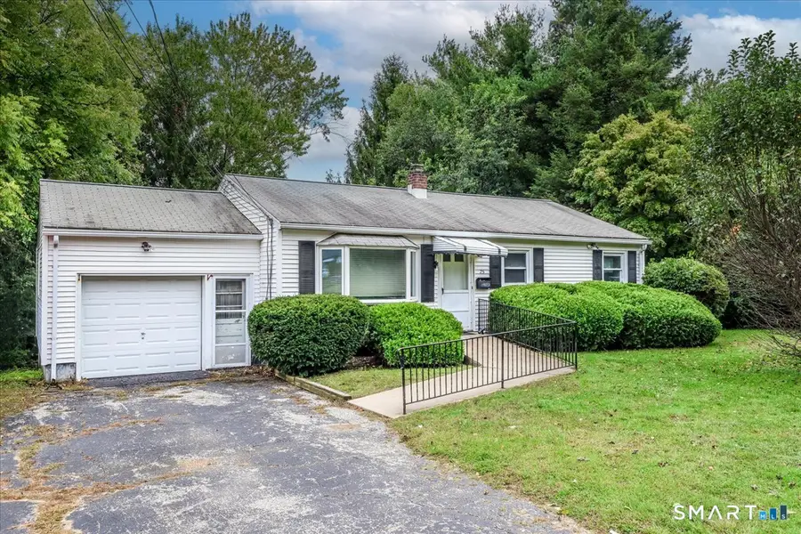 25 Meadowbrook Road, Danbury, CT 06811 - #2