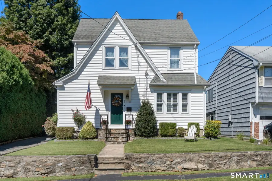 37 Uncas Road, Stamford, CT 06902 - #2