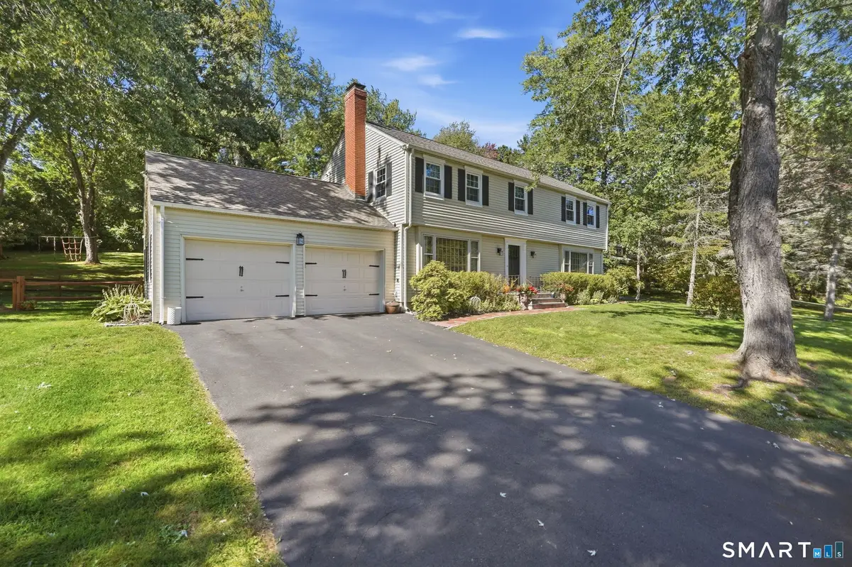 5 Dominique Lane, Simsbury, CT 06070 - #1