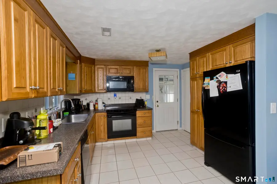 32 Indian Run, Enfield, CT 06082 - #3