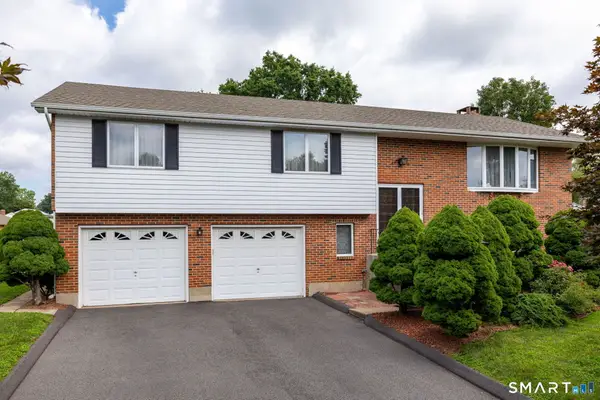 15 Colonial Drive, Wethersfield, CT 06109