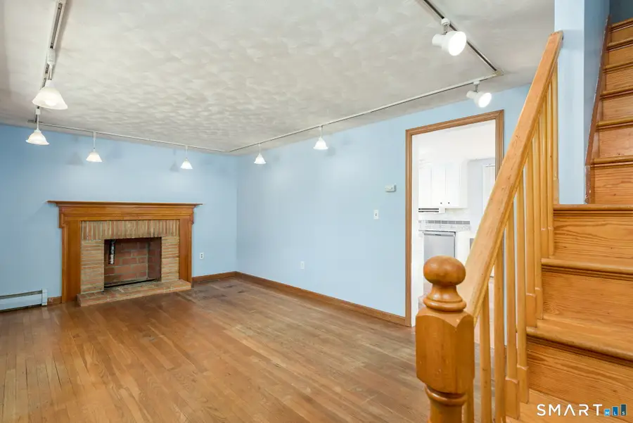 10 Ann Street, Enfield, CT 06082 - #3