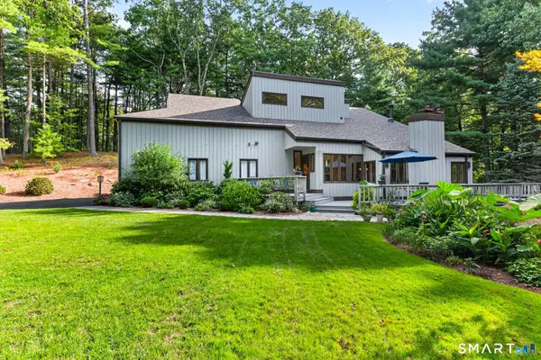 12 Hawley Hill Road, Avon, CT 06001