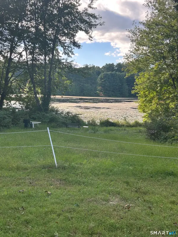 15 Tower Hill Road, Clinton, CT 06413