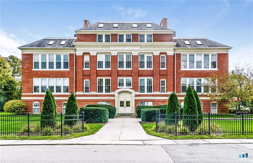 6 School Street #2, Mystic, CT 06355 - #1