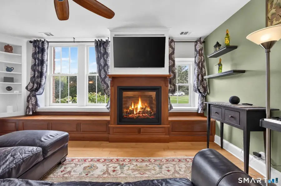 6 School Street #2, Mystic, CT 06355 - #2