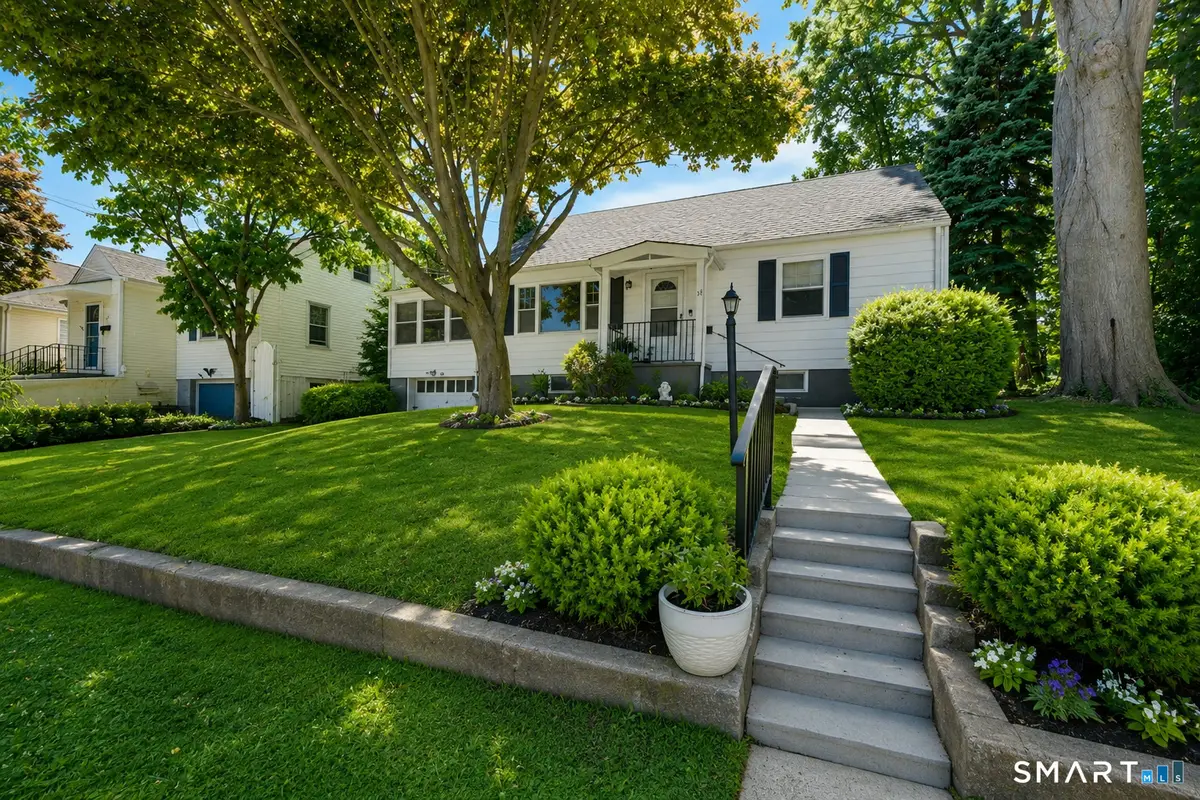 38 Carlisle Place, Stamford, CT 06902 - #1