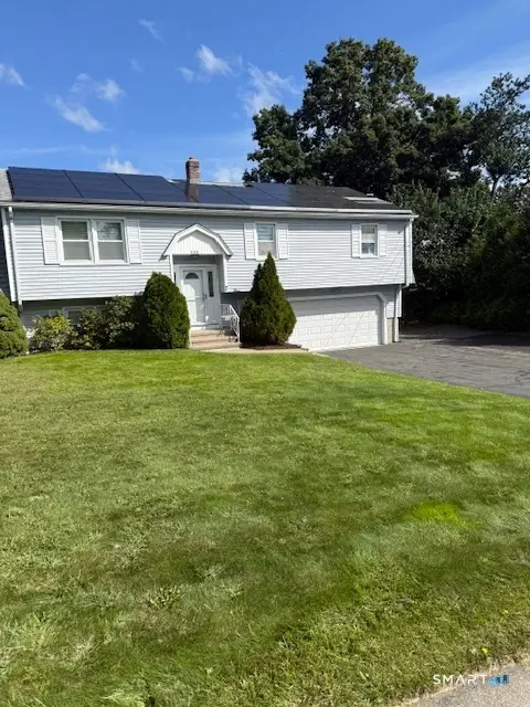 136 Oxford Road, Milford, CT 06460