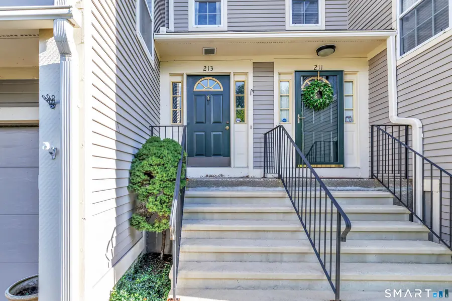 213 Algonquin Trail #213, Trumbull, CT 06611 - #3