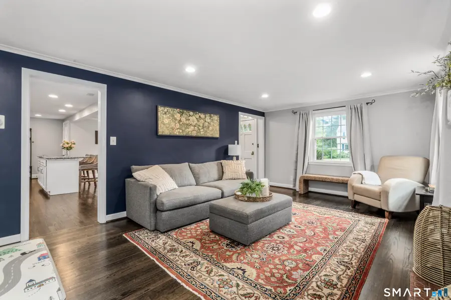 20 Walton Drive, West Hartford, CT 06107 - #2