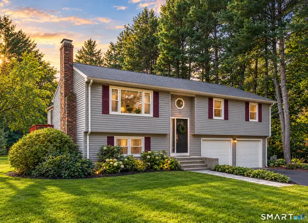 5 Rio Road, Burlington, CT 06013