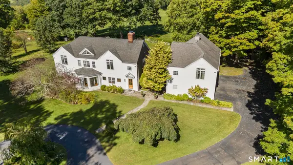 92 Quail Run Road, Woodbury, CT 06798