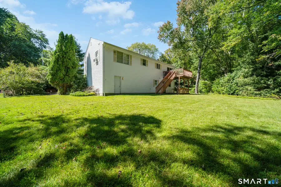 8 Wills Road, Newtown, CT 06470 - #2