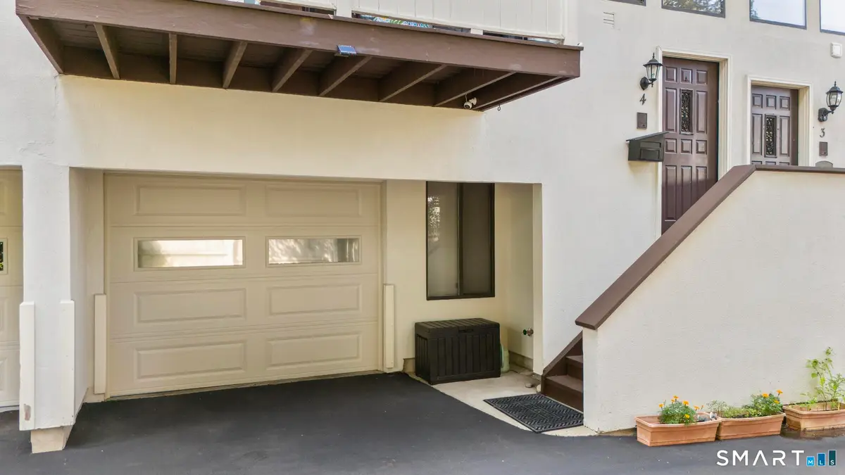 40 Riverside Avenue #4, Stamford, CT 06905 - #1