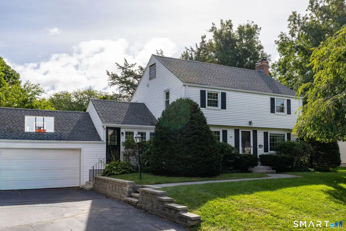 110 Richmond Lane, West Hartford, CT 06117 - #1