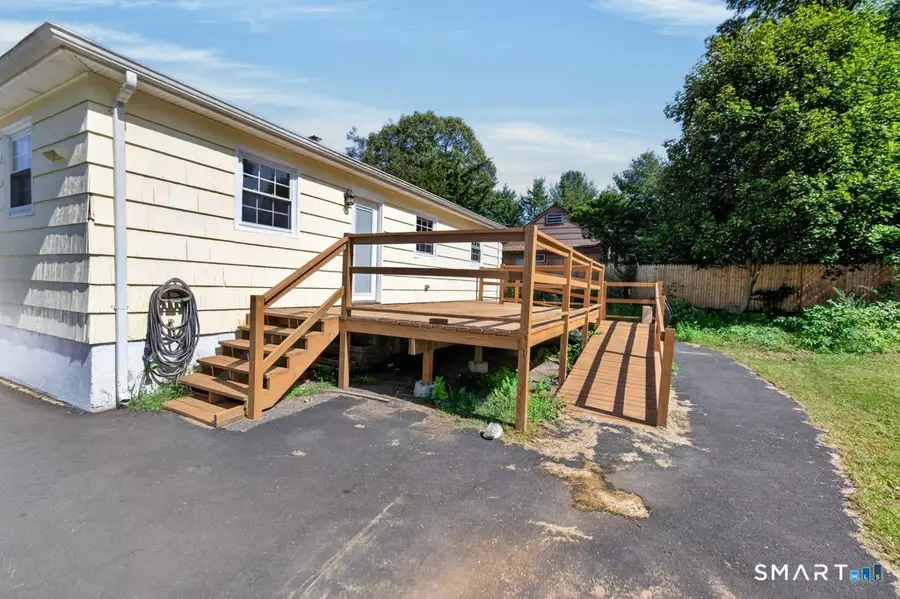 83 Catherine Street, East Haven, CT 06512 - #3