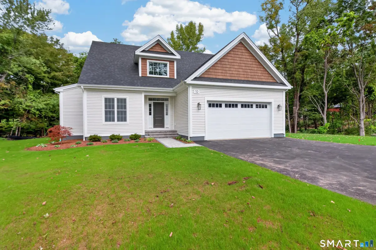 10 Maple Avenue, Bristol, CT 06010 - #1