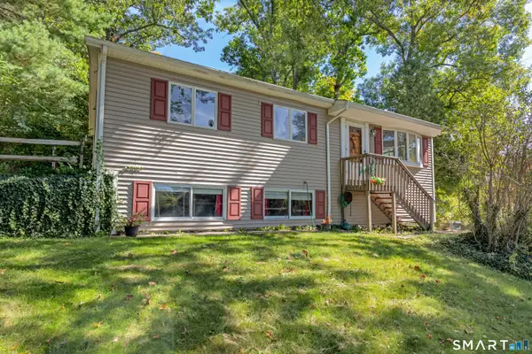 126 Luna Trail, Southbury, CT 06488