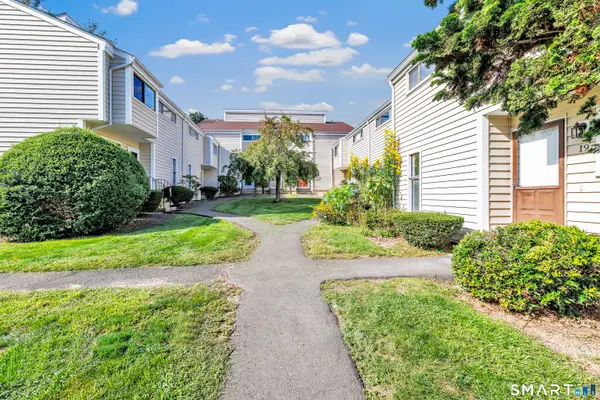 16 Monticello Drive #16, Branford, CT 06405