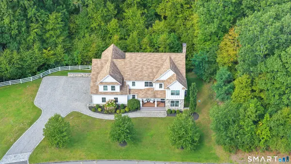 123 Riding Ridge Road, Monroe, CT 06468