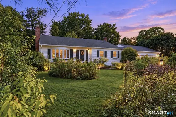 123 Country Lane, East Hartford, CT 06118