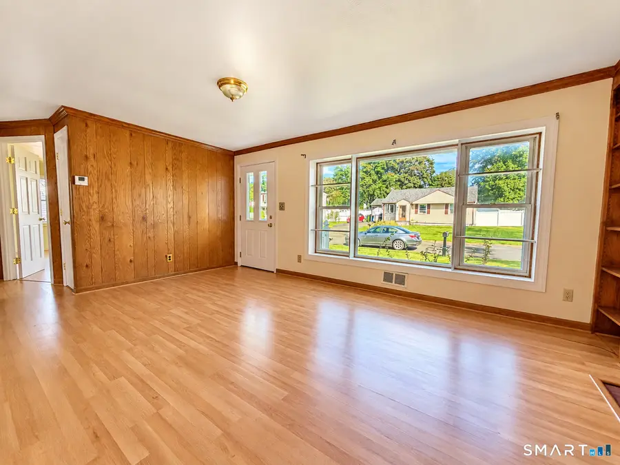 1 Lois Avenue, Southington, CT 06479 - #3