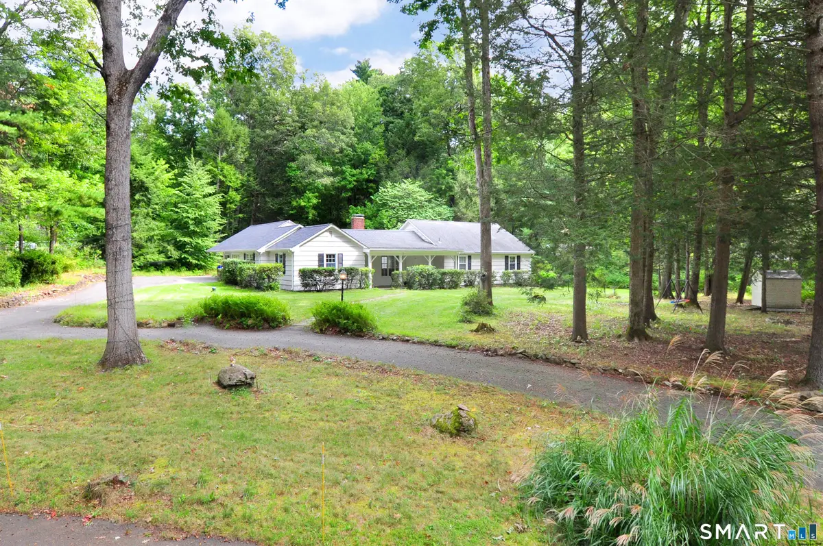 6 Raymond Road, Avon, CT 06001 - #1