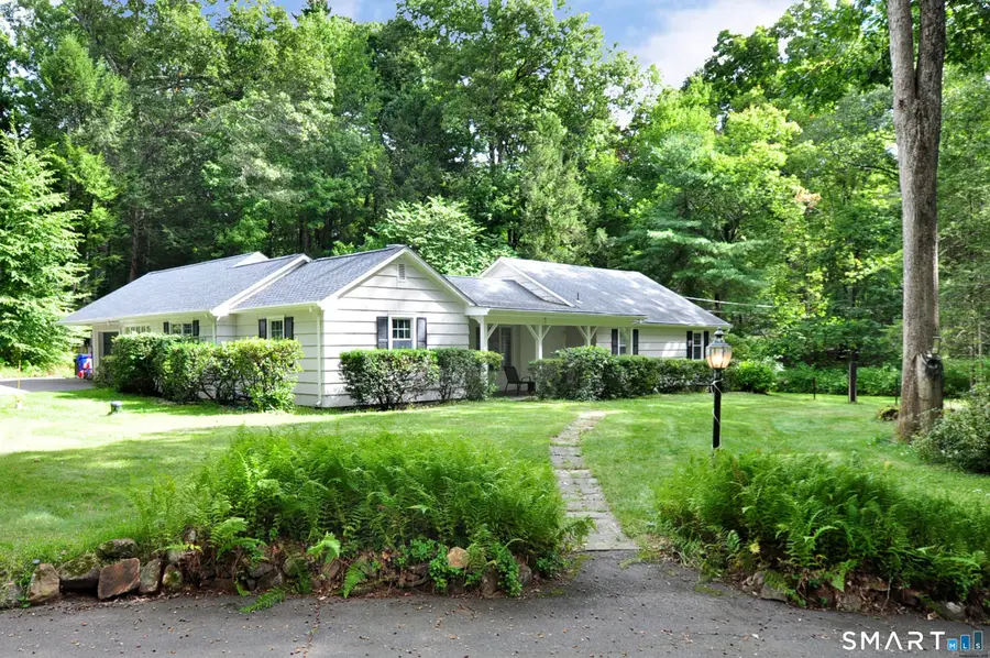 6 Raymond Road, Avon, CT 06001 - #2