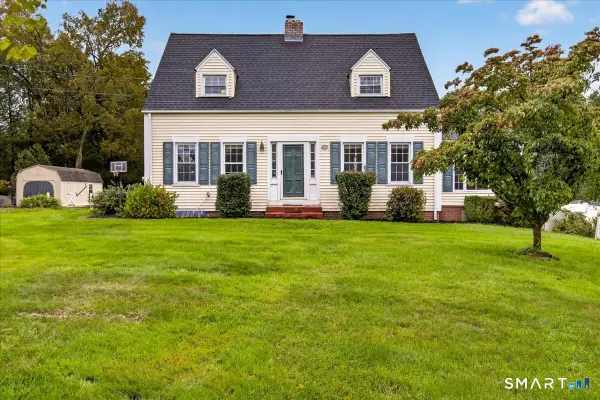 512 Quinnipiac Avenue, North Haven, CT 06473