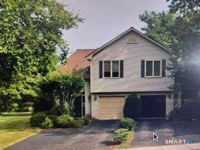 18 Apple Hill #18, Newington, CT 06111 - #1