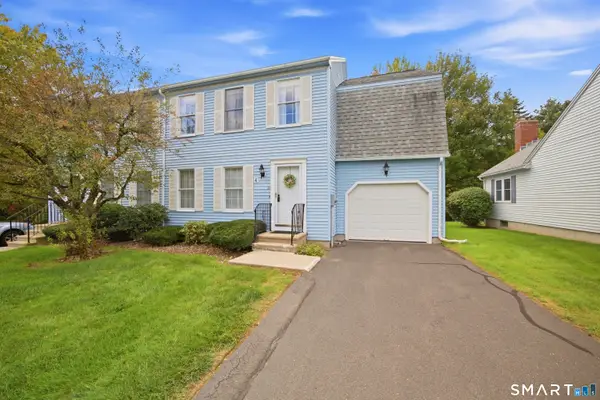 4 Oxford Drive #4, Suffield, CT 06078