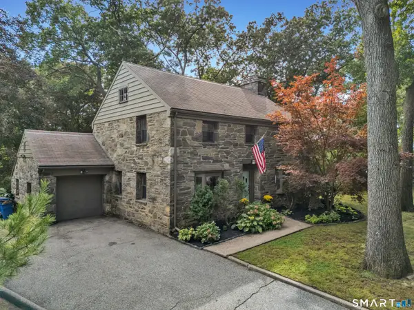 60 Broadbridge Road, Bridgeport, CT 06610