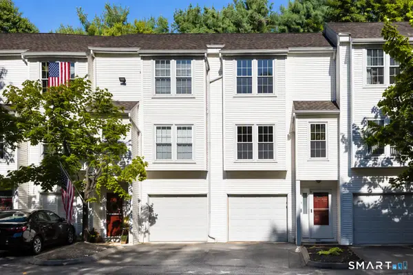 380 Hitchcock Road #218, Waterbury, CT 06705