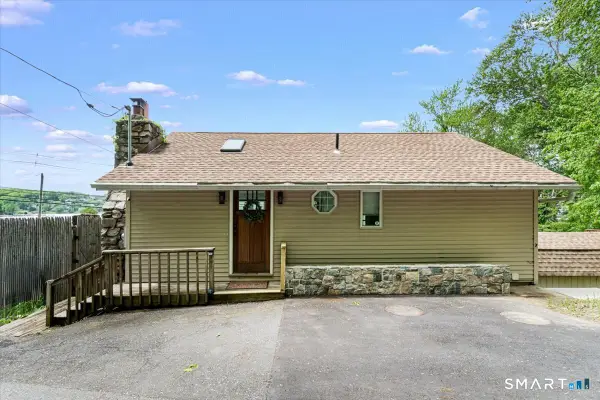 4 Candlewood Birches, Brookfield, CT 06804