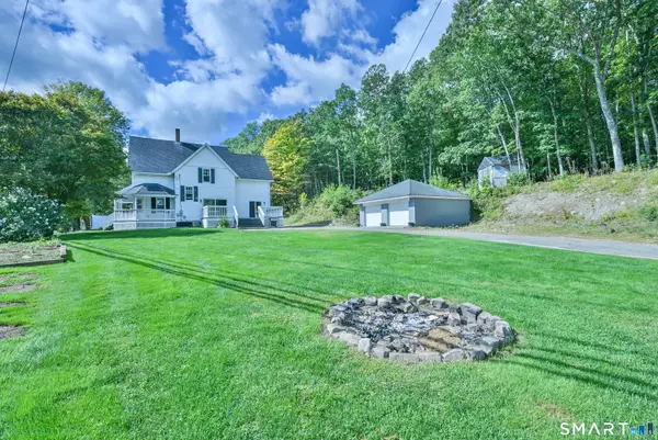 990 Riverside Drive, Thompson, CT 06255